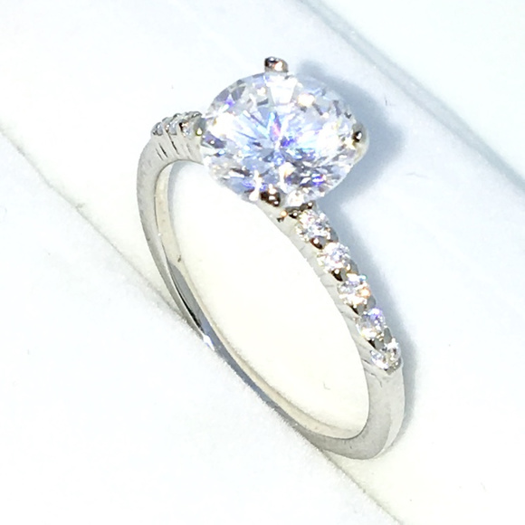 3 Royal Dazzy Jewelry Thin Engagement Ring Small Large White Round